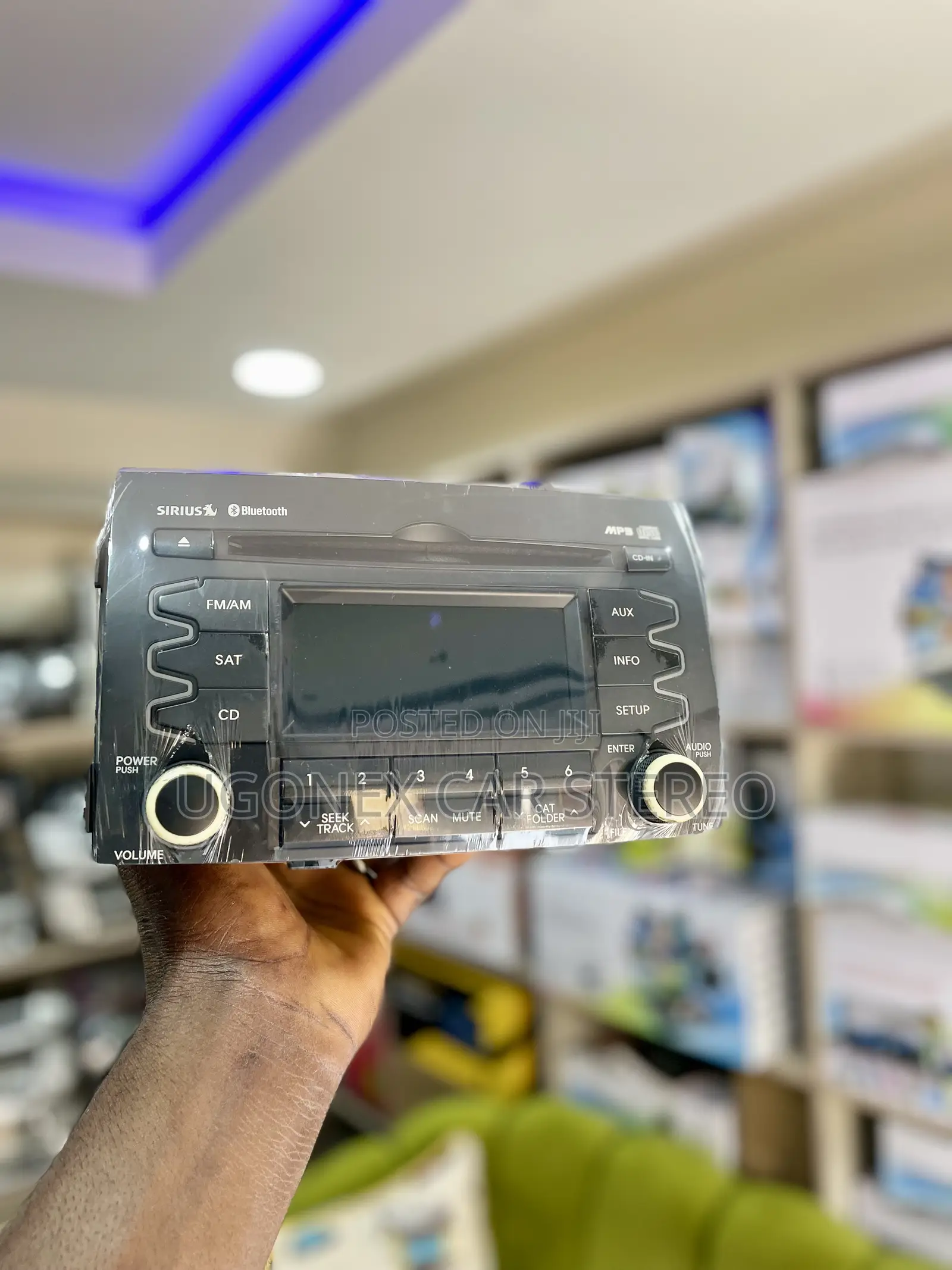 2011-13 Kia Sorento Factory Radio