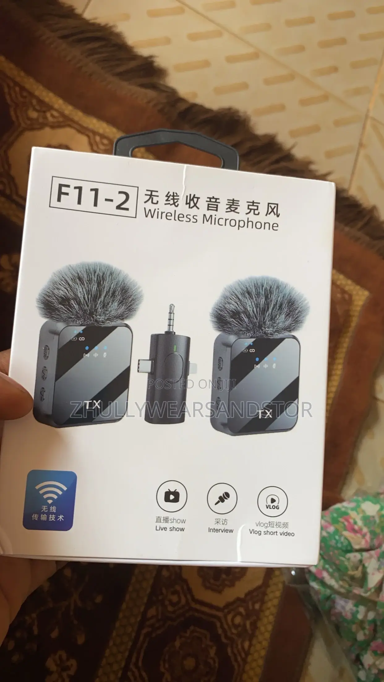F11-2 Wireless Microphone - Professional Grade Compact100