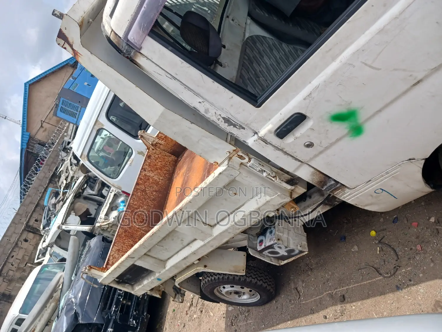 Daihatsu Hijet 2006 White