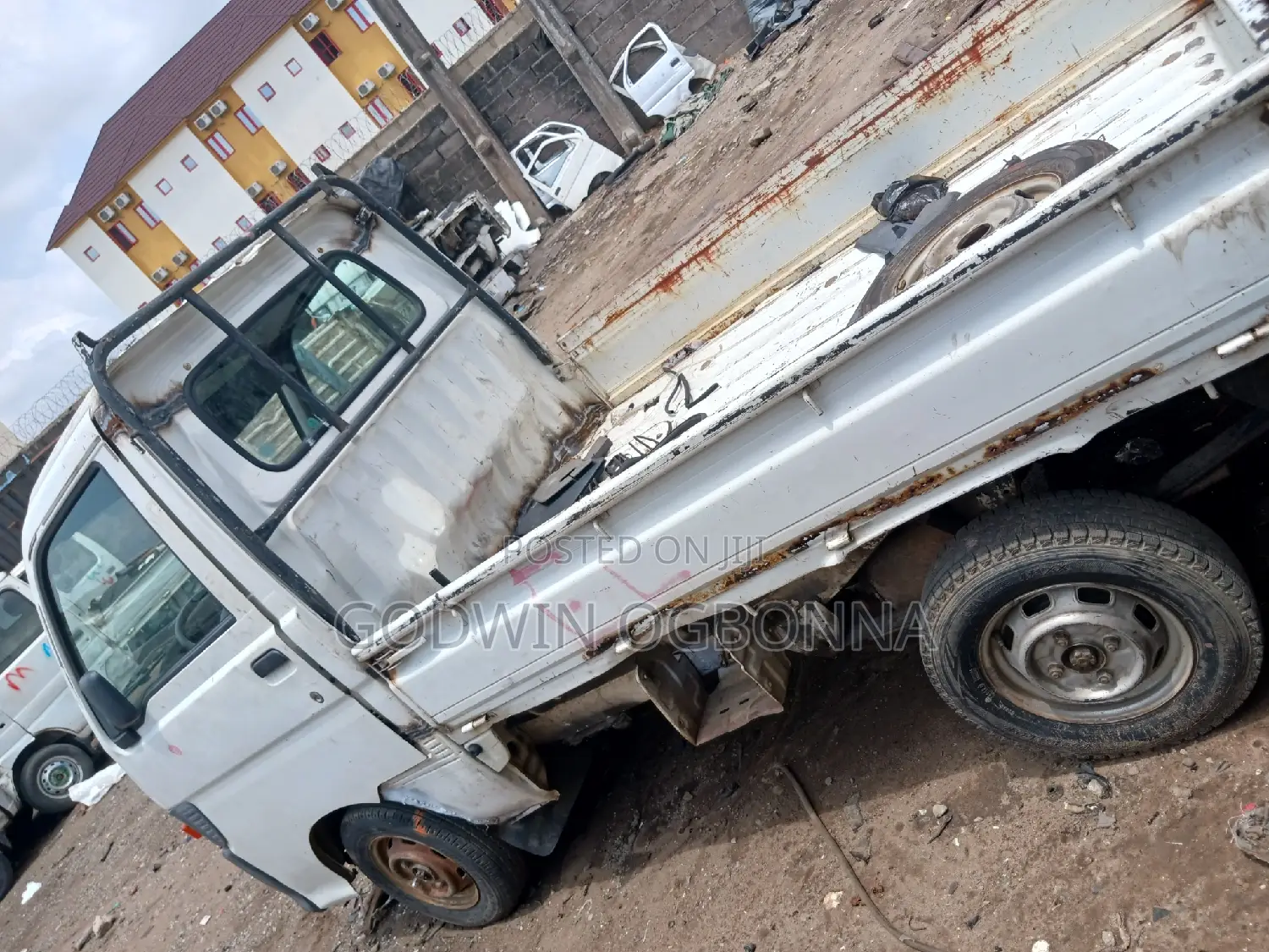 Daihatsu Hijet 2002 White