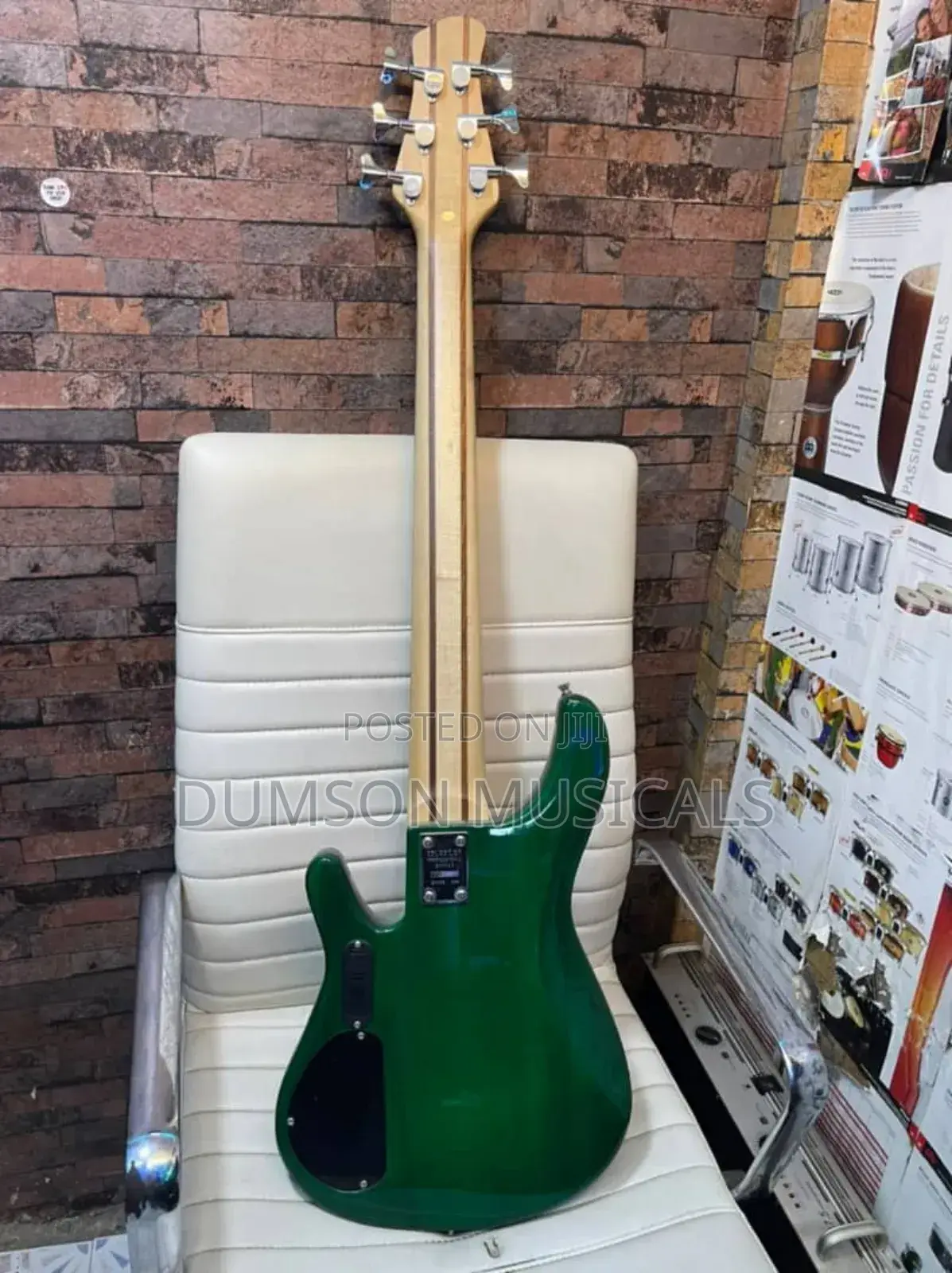 6 Strings Sparkle Active Guitar