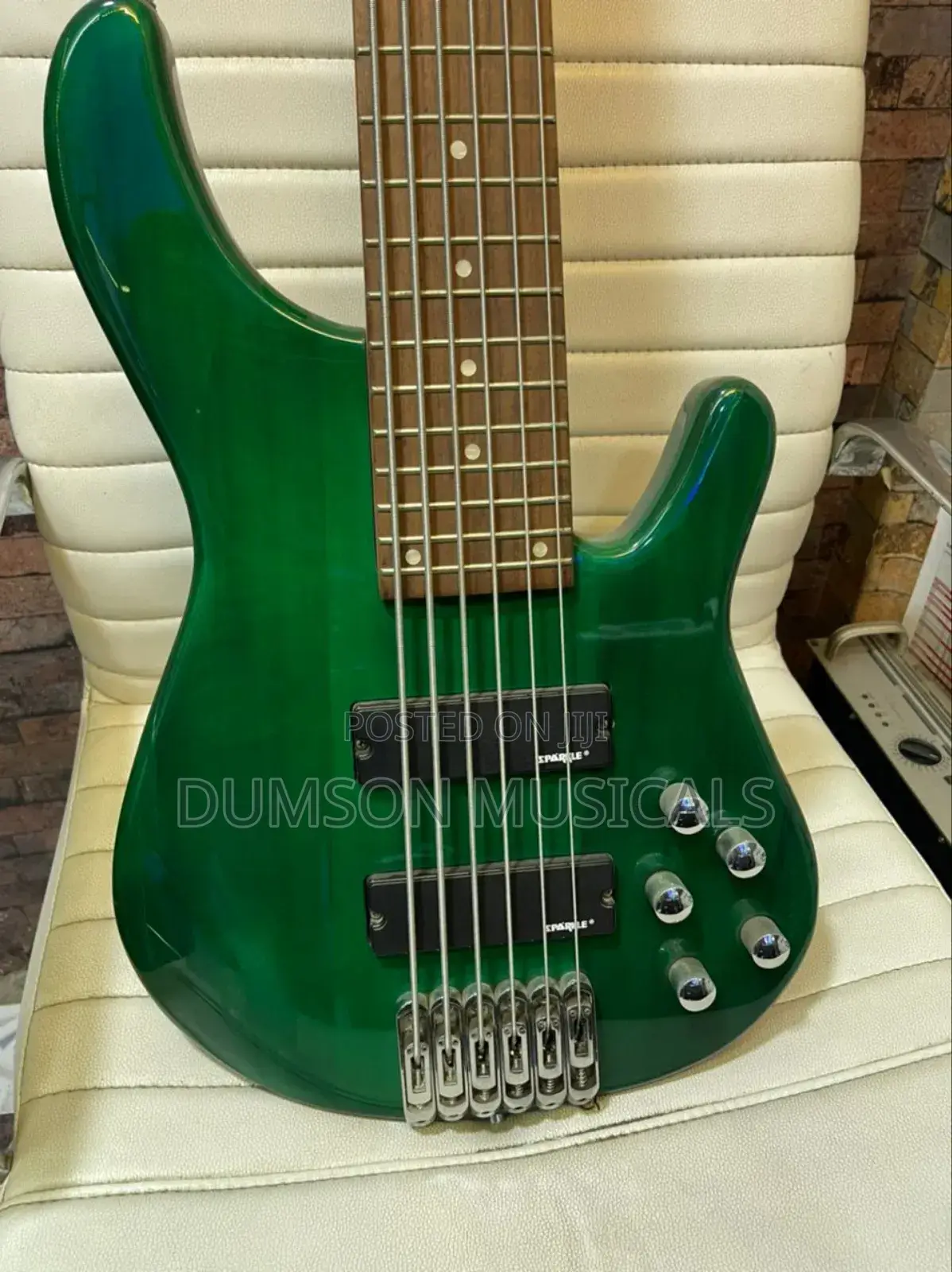 6 Strings Sparkle Active Guitar
