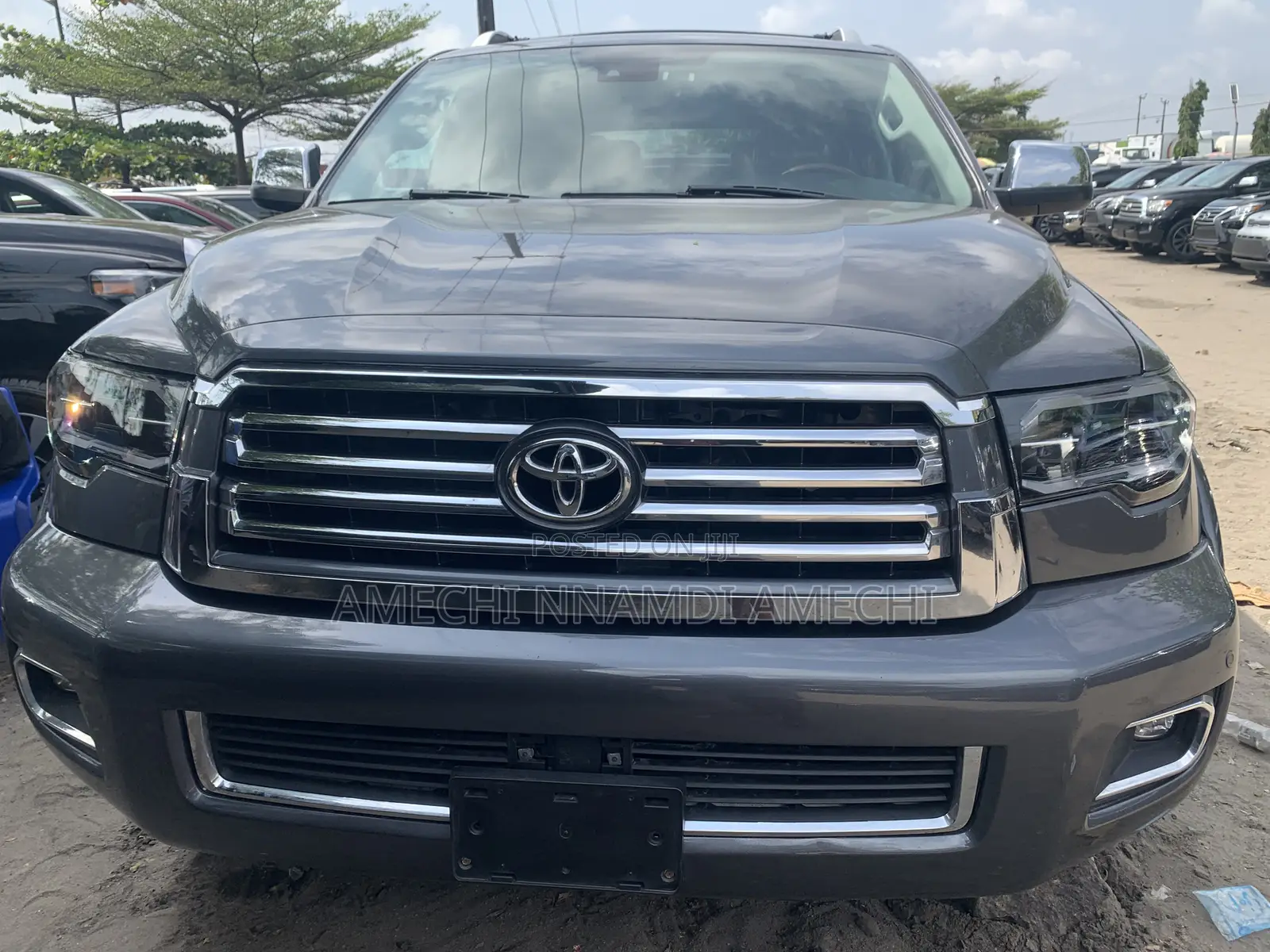 Toyota Sequoia Platinum 4x4 2020 Gray