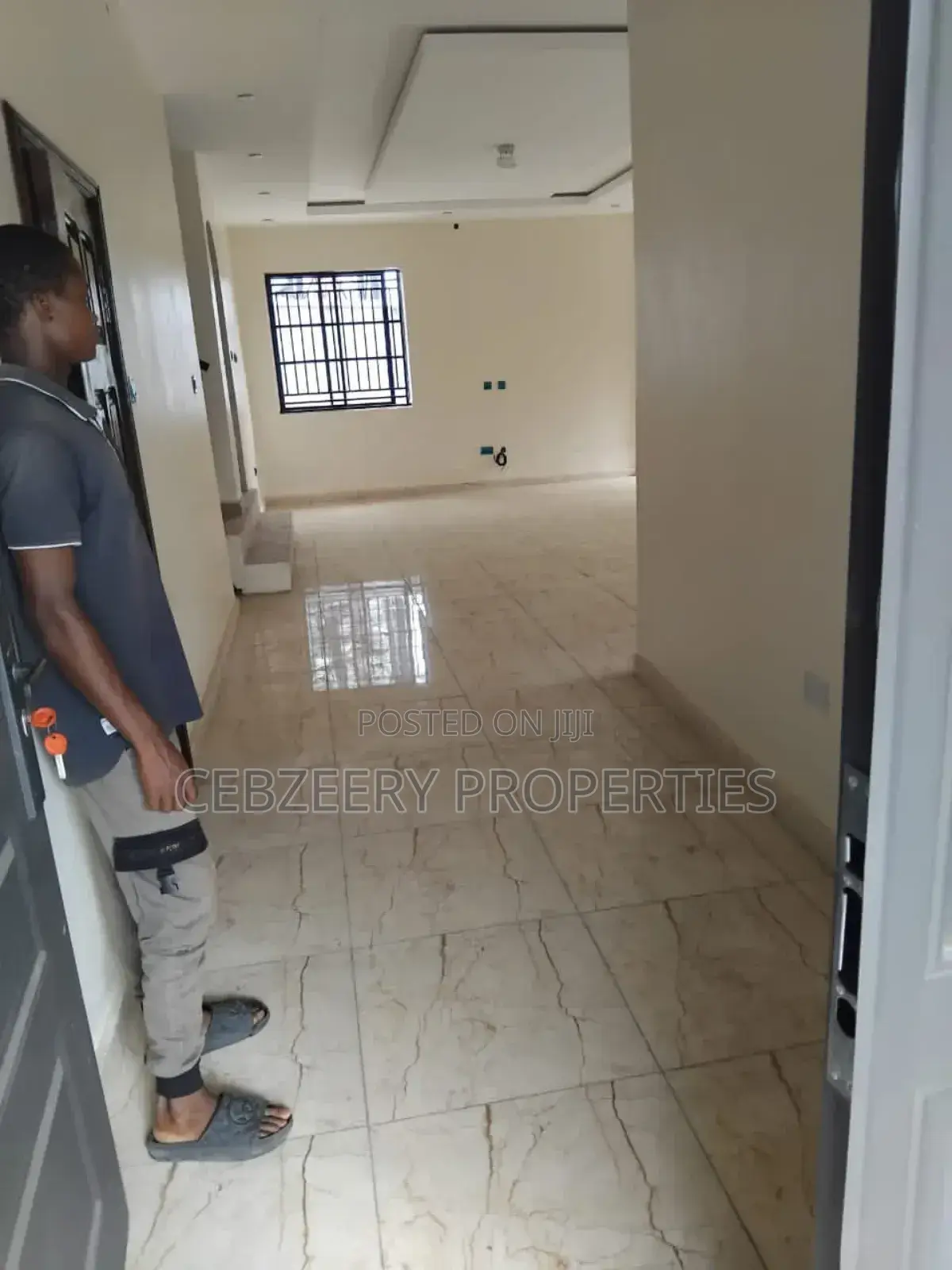 4bdrm Duplex in Omole Phase 1 for rent