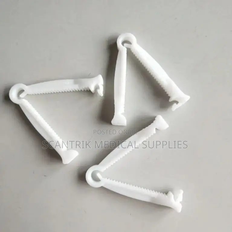 Medical Plastic Clipper