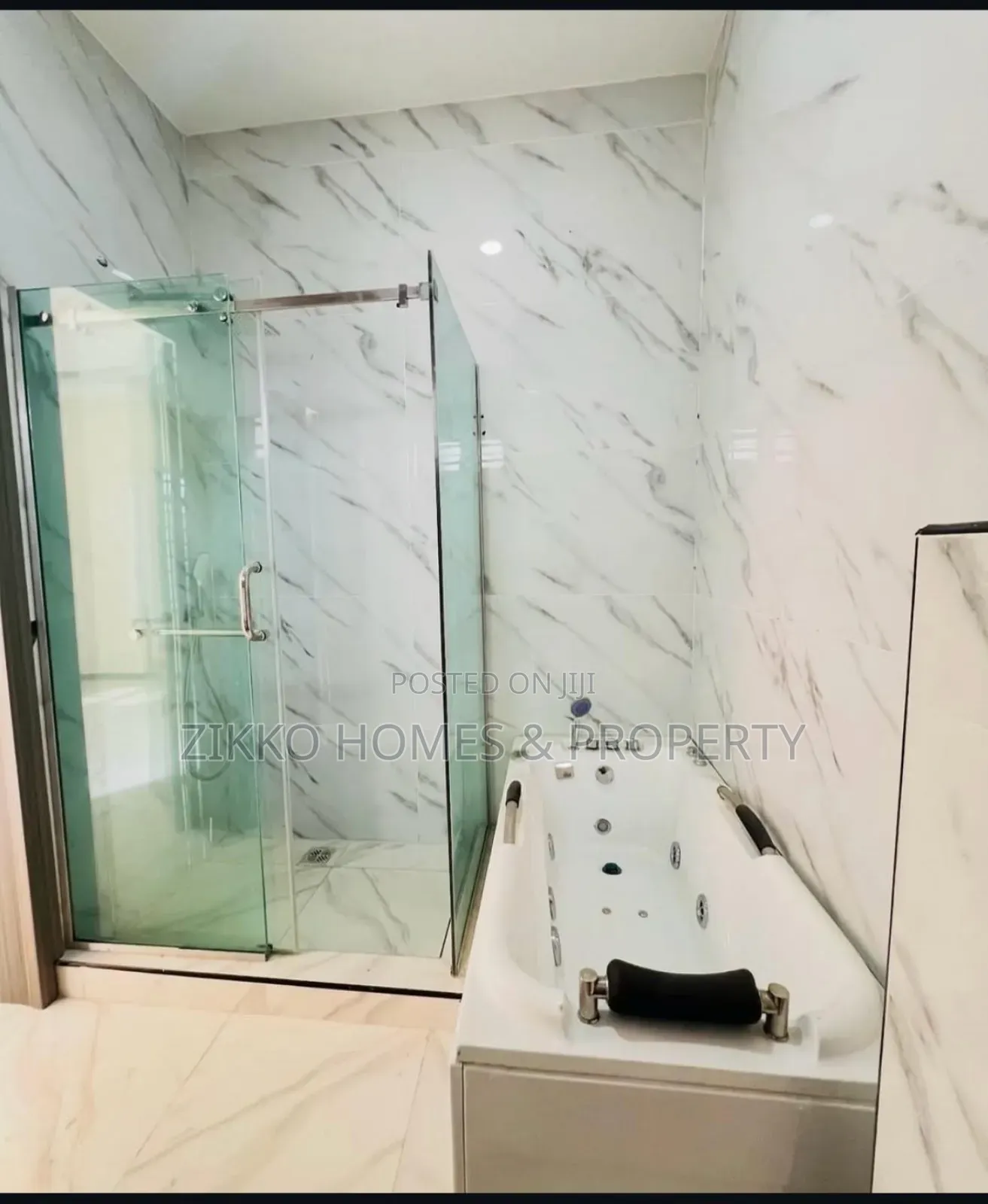 4bdrm Duplex in Lekki for sale