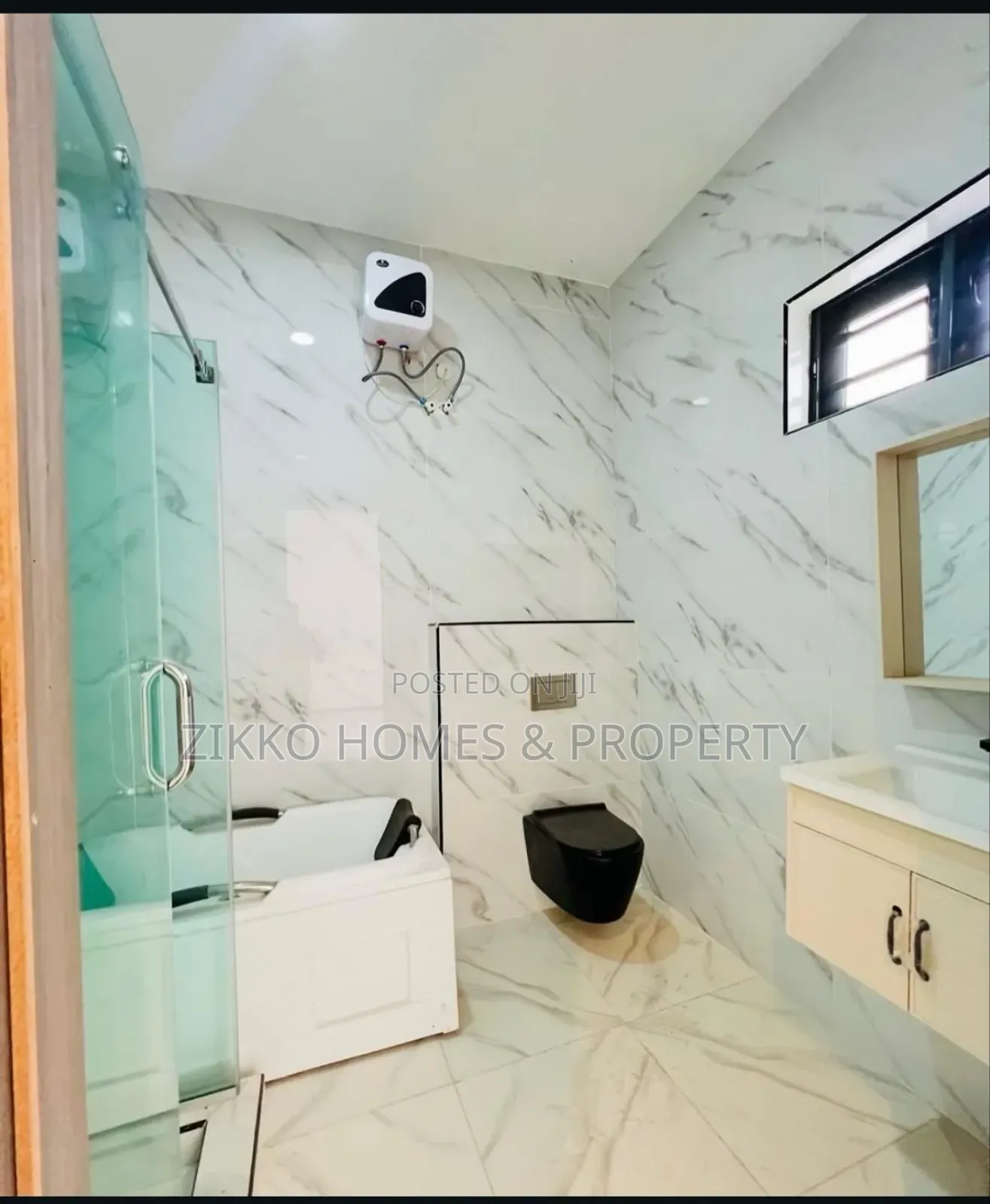 4bdrm Duplex in Lekki for sale