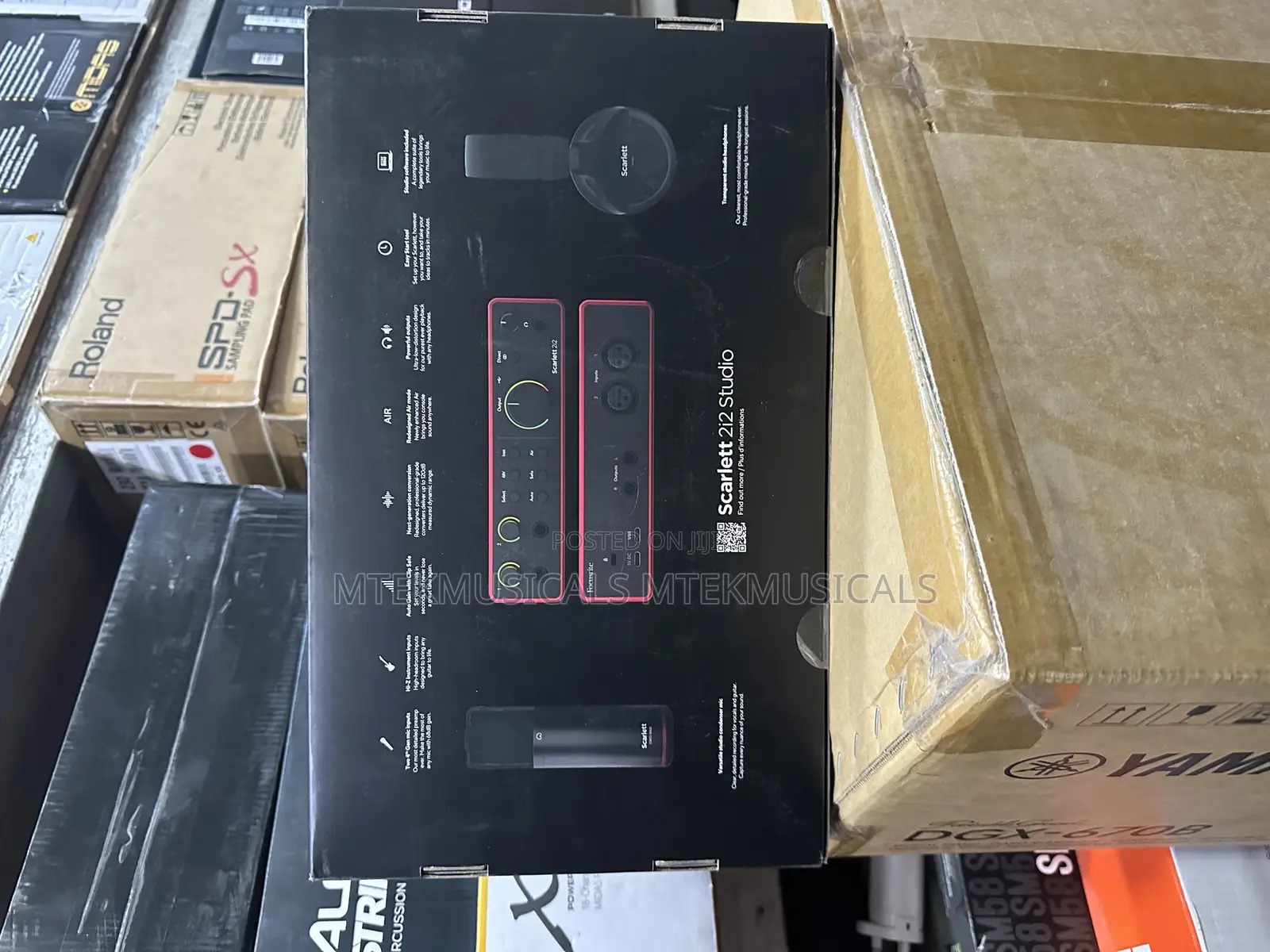 Focusrite 2i2 Studio Bundle 4th Gen