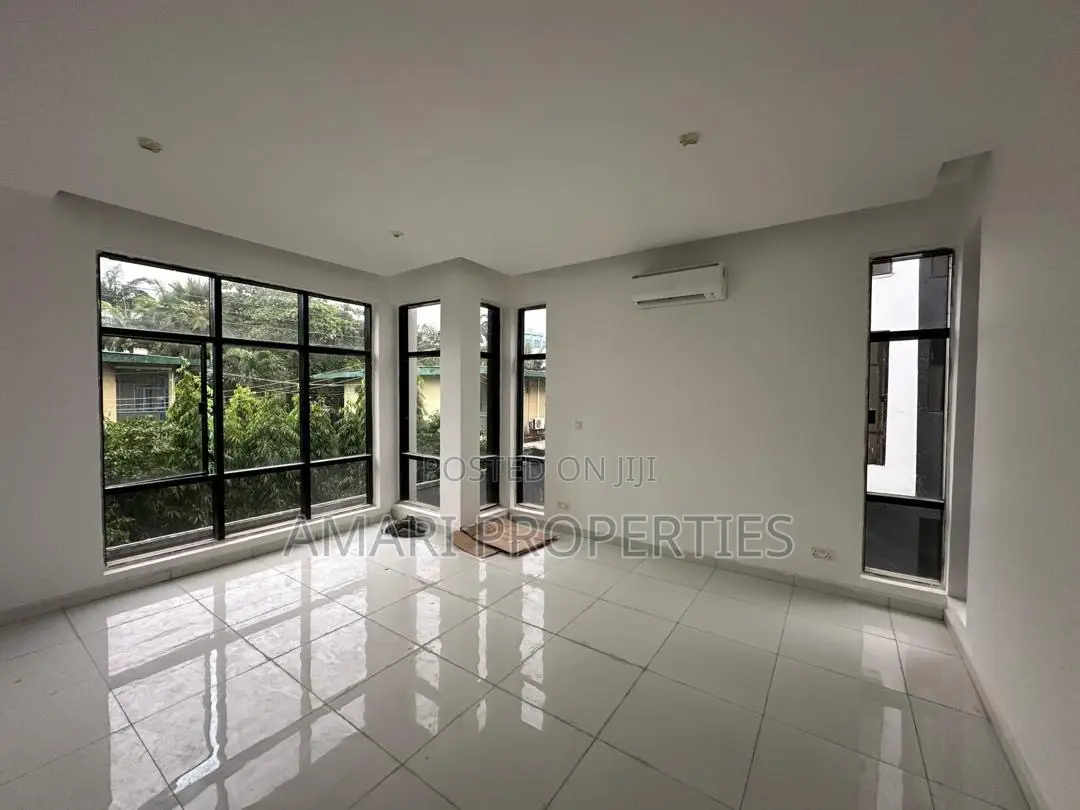 4bdrm Duplex in Victoria Island for rent
