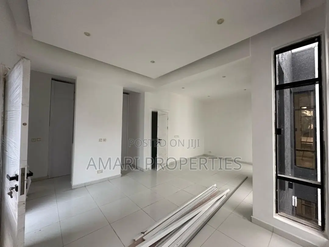 4bdrm Duplex in Victoria Island for rent