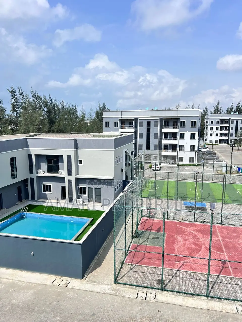 3bdrm Block of Flats in Ajah Lekki for rent