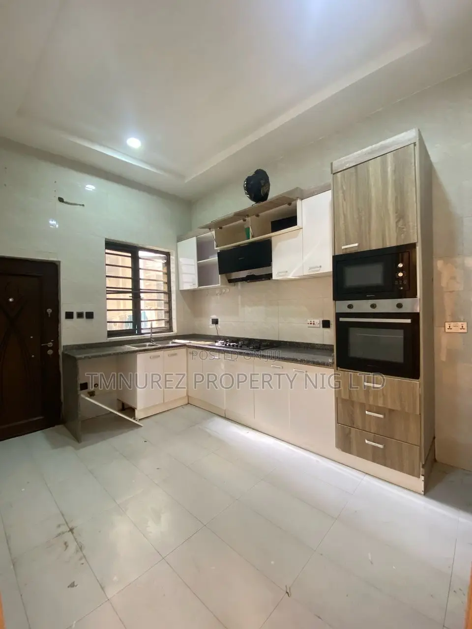 Mini Flat in Orchild, Ikota for rent