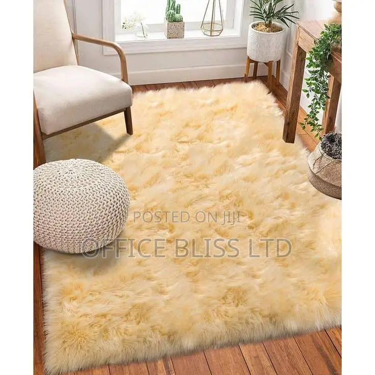 Soft Fluffy Rugs Faux Sheepskin Area Rug (Cream)
