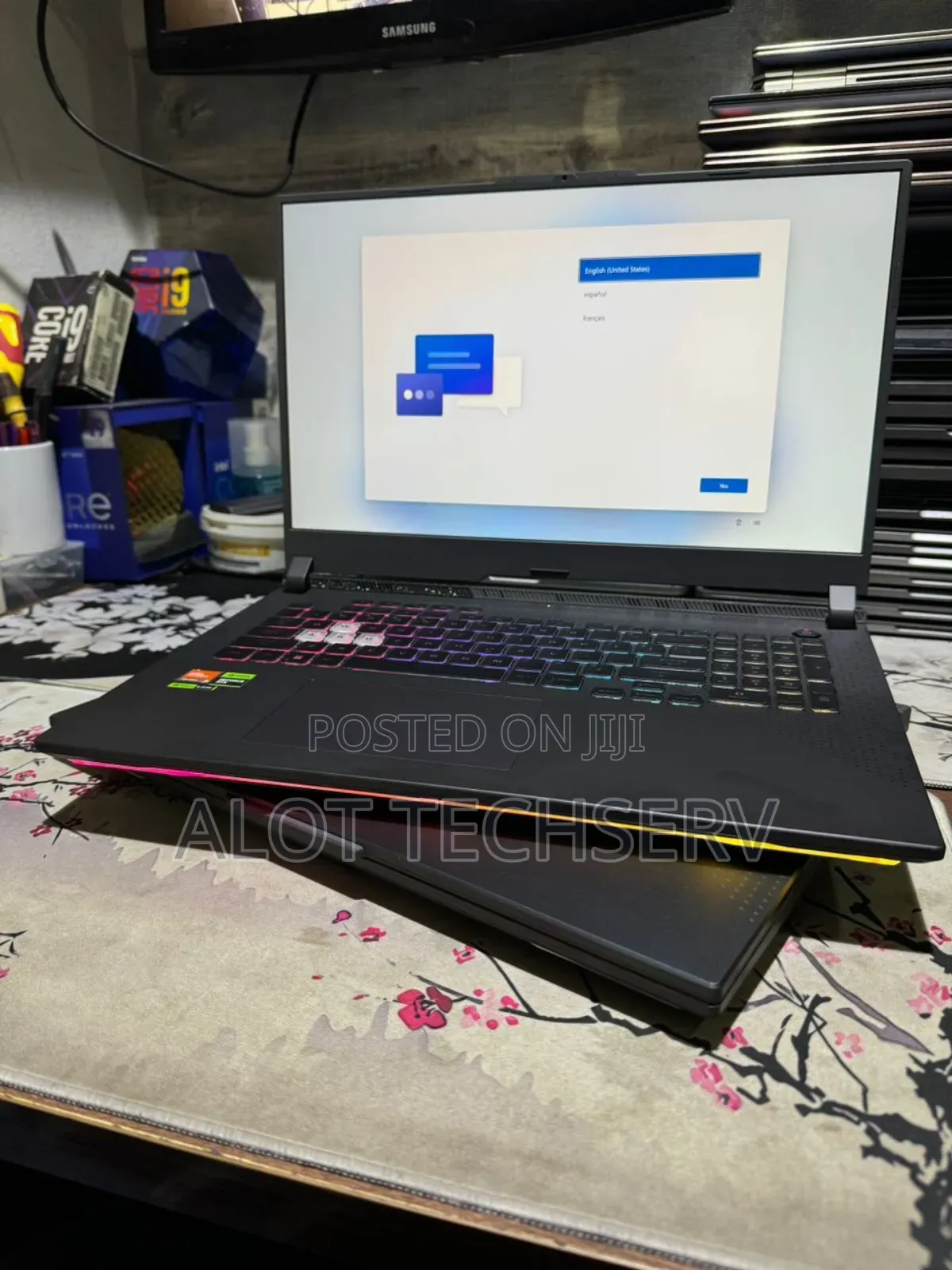 Laptop Asus ROG Strix G17 16GB AMD Ryzen 9 SSD 1T