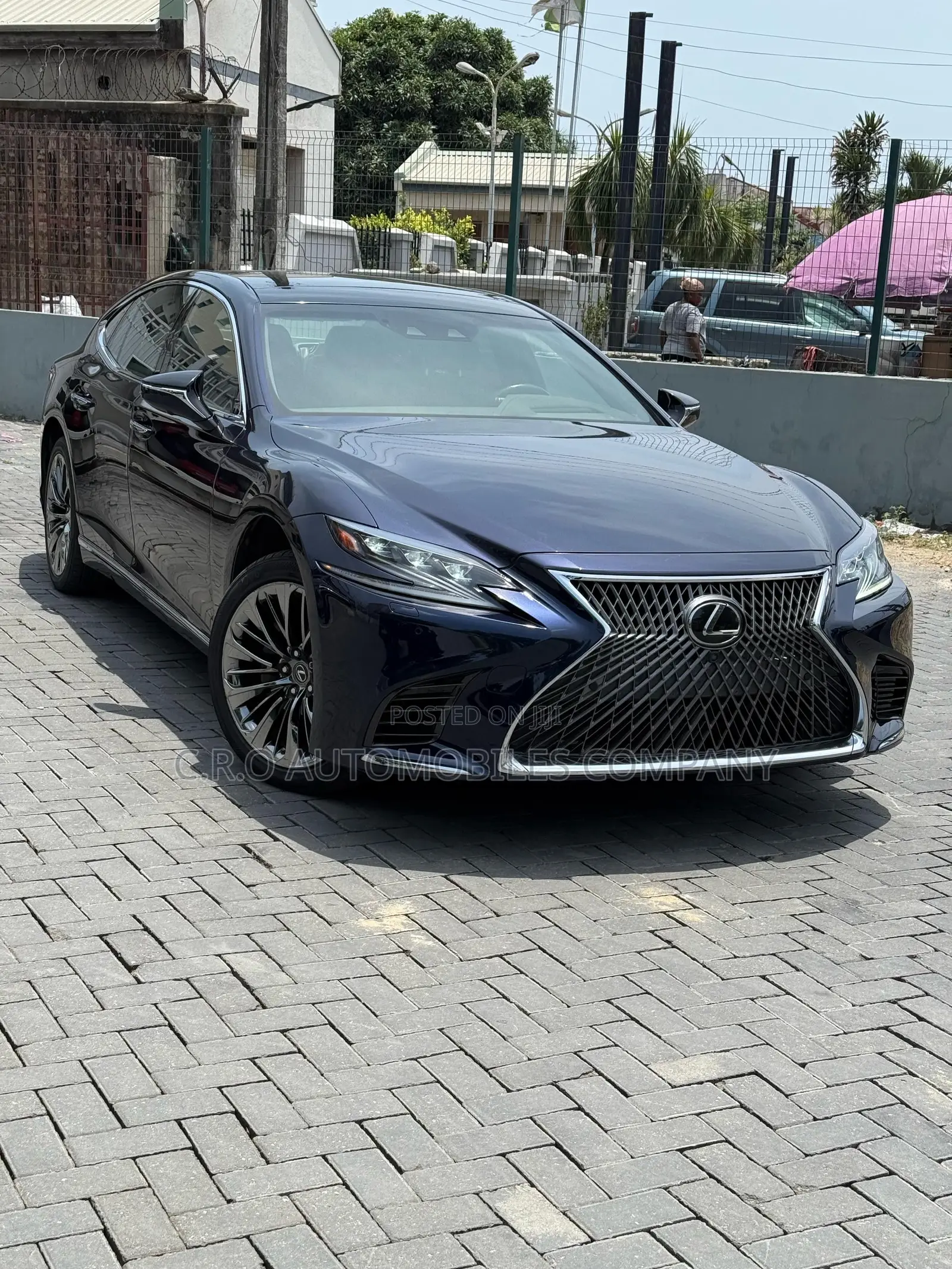 Lexus LS 500 AWD 2019 Blue