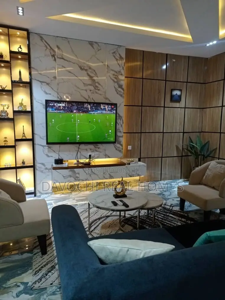 Furnished Mini Flat in Osapa London for rent
