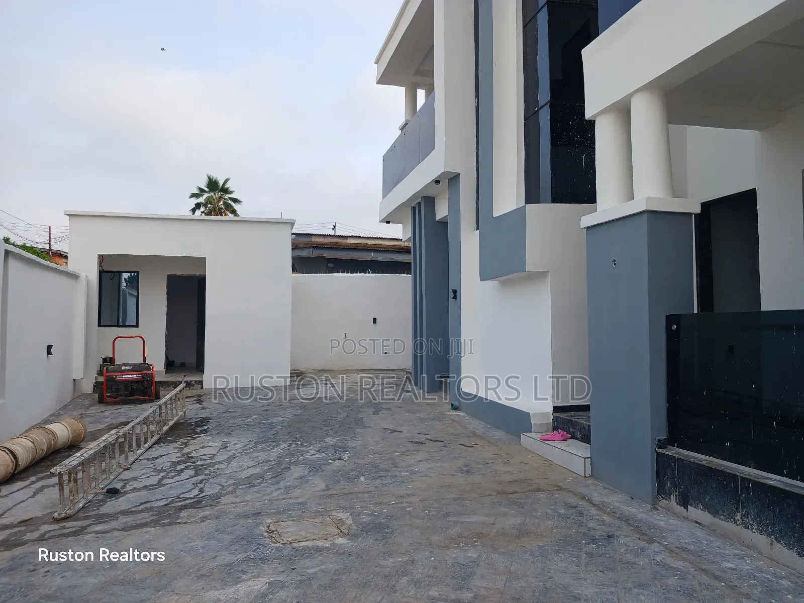 4bdrm Mansion in Ibadan for sale