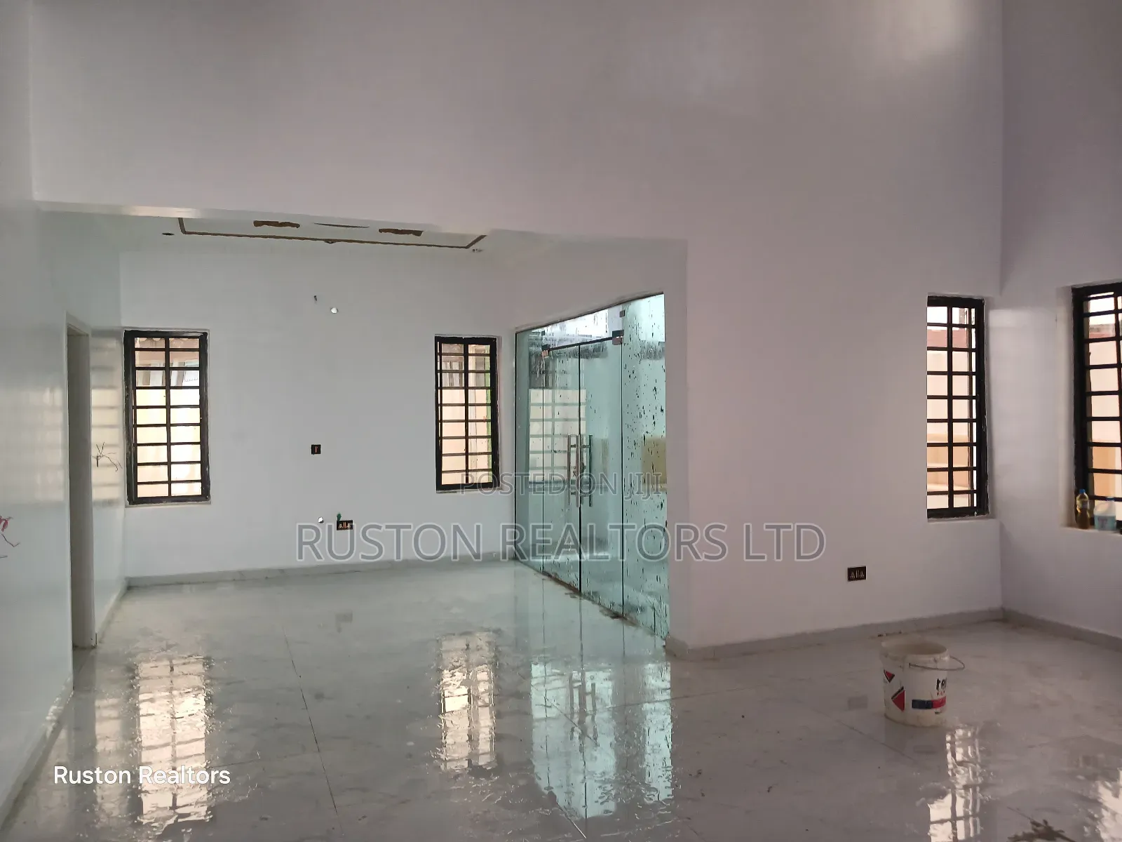 4bdrm Mansion in Ibadan for sale