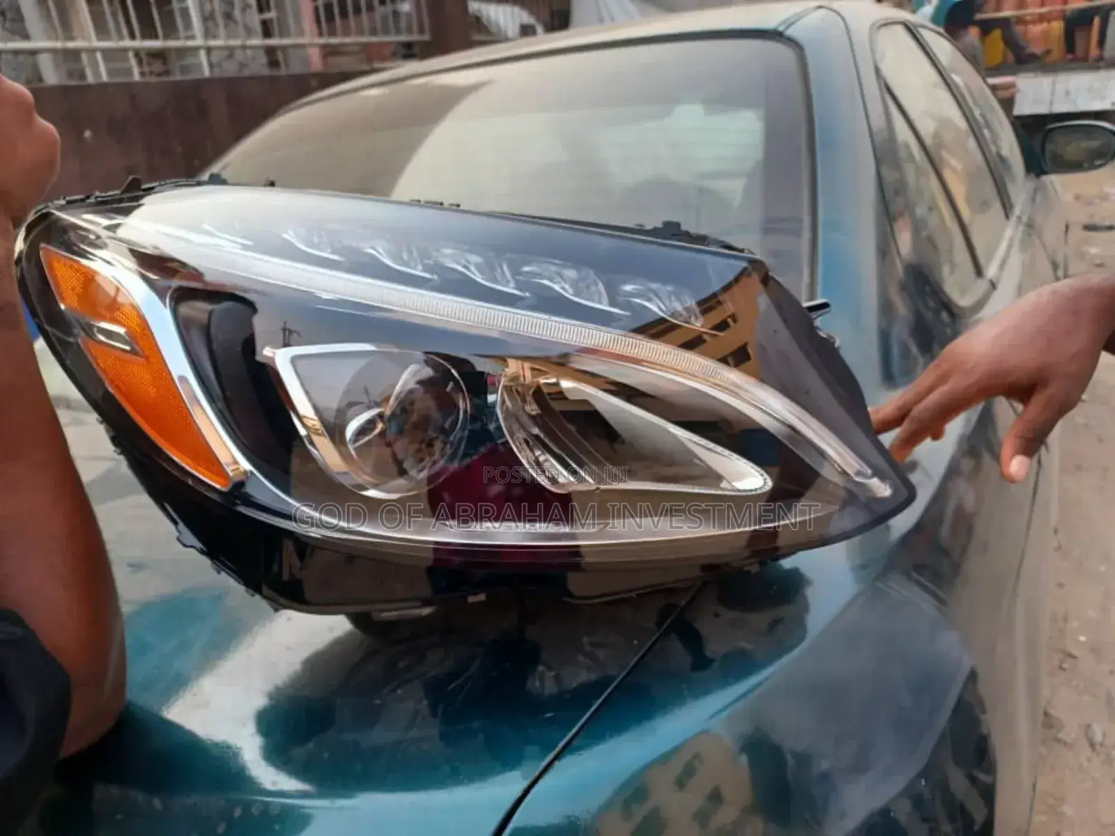 Headlight for Mercedes Benz C300 2015