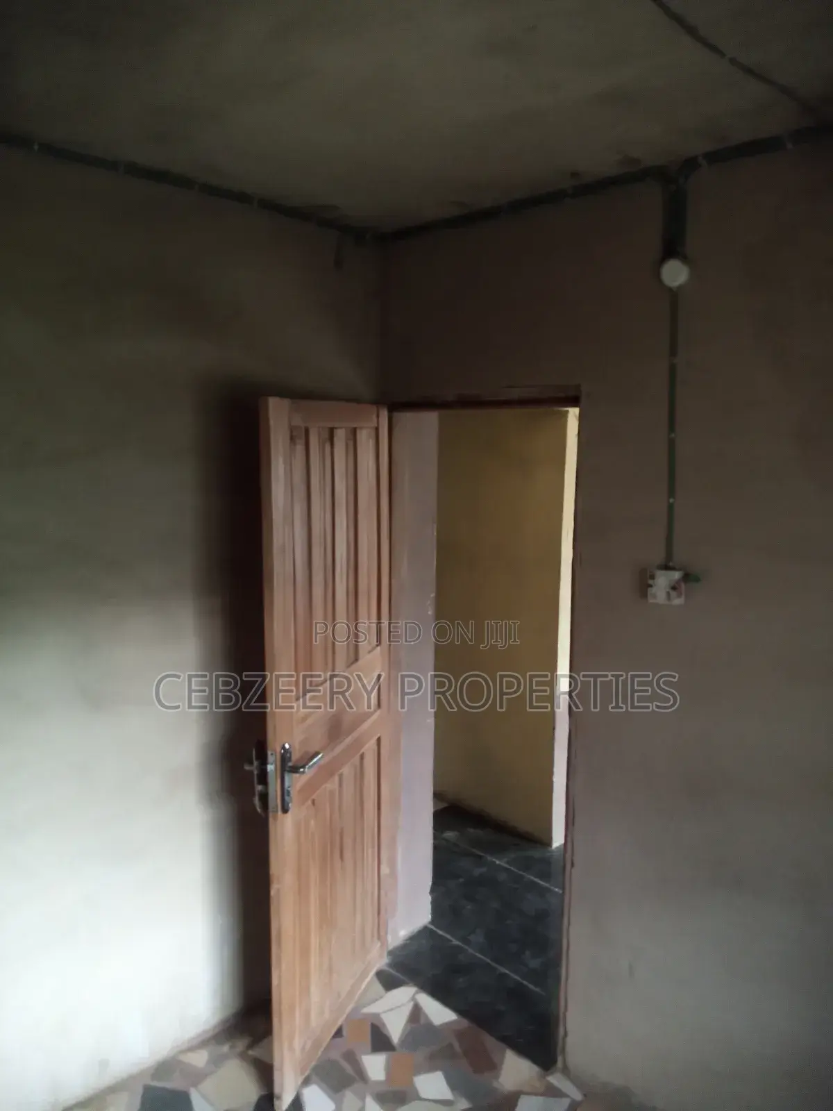 2bdrm Block of Flats in Akute Ajuwon for rent