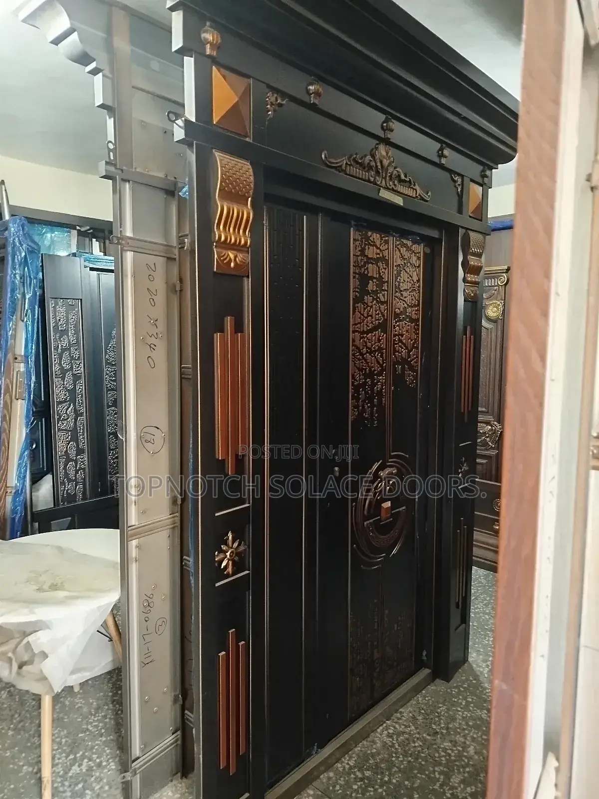 4ft Royalty Arch and Pillar Design