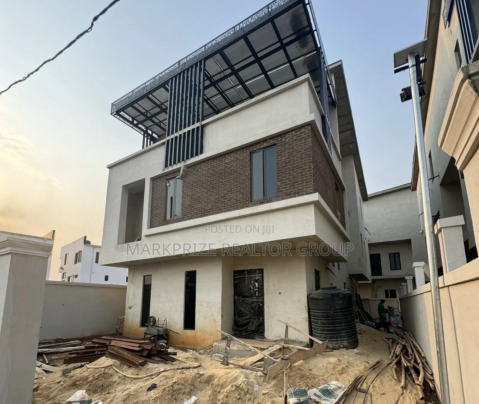 5bdrm Duplex in Ikeja Gra Lagos for sale