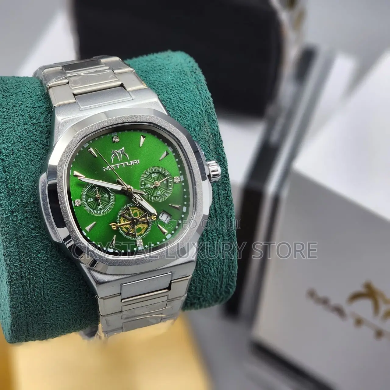 Matturi Quality Men Chain Strap Wristwatch