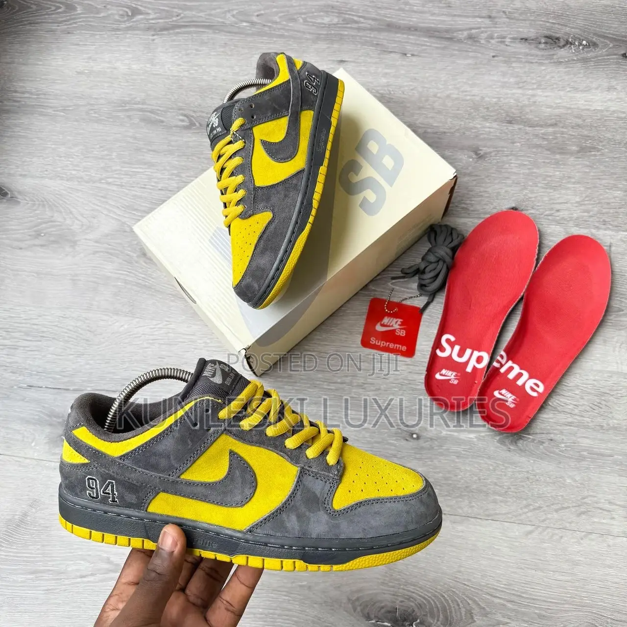 Supreme X Nike Sb Dunk Low Pro Ss25 Series Sneakers