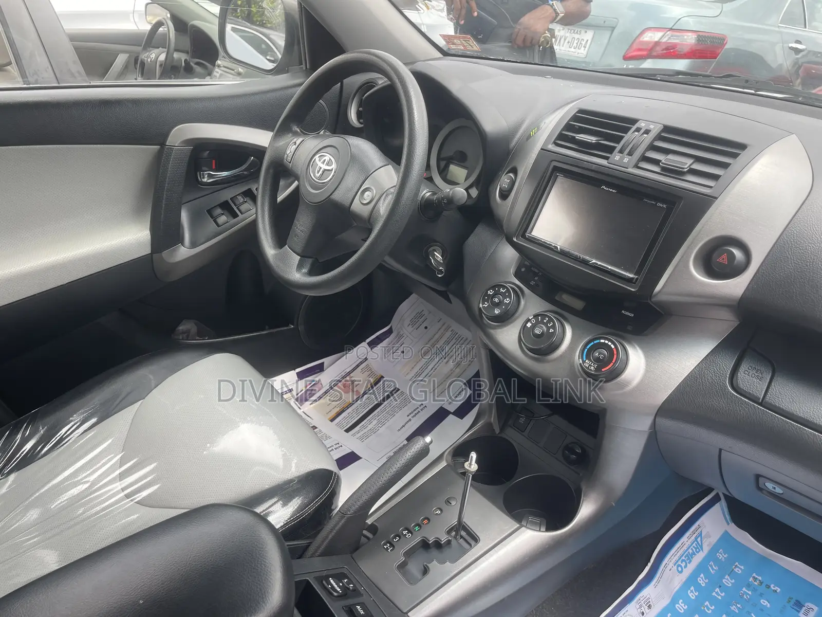 Toyota RAV4 3.5 Limited 4x4 2011 Beige