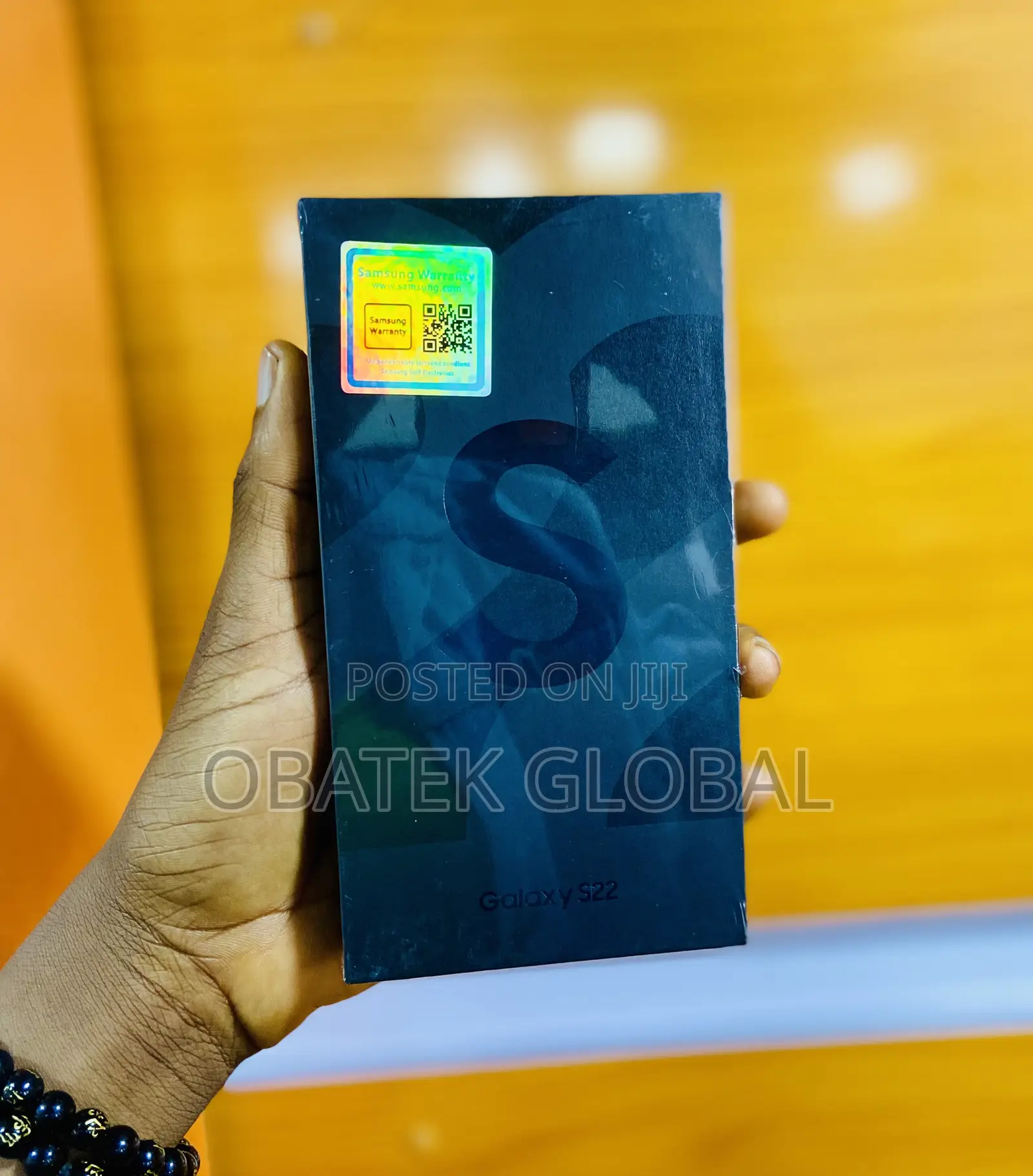 New Samsung Galaxy S22 5G 128 GB Black