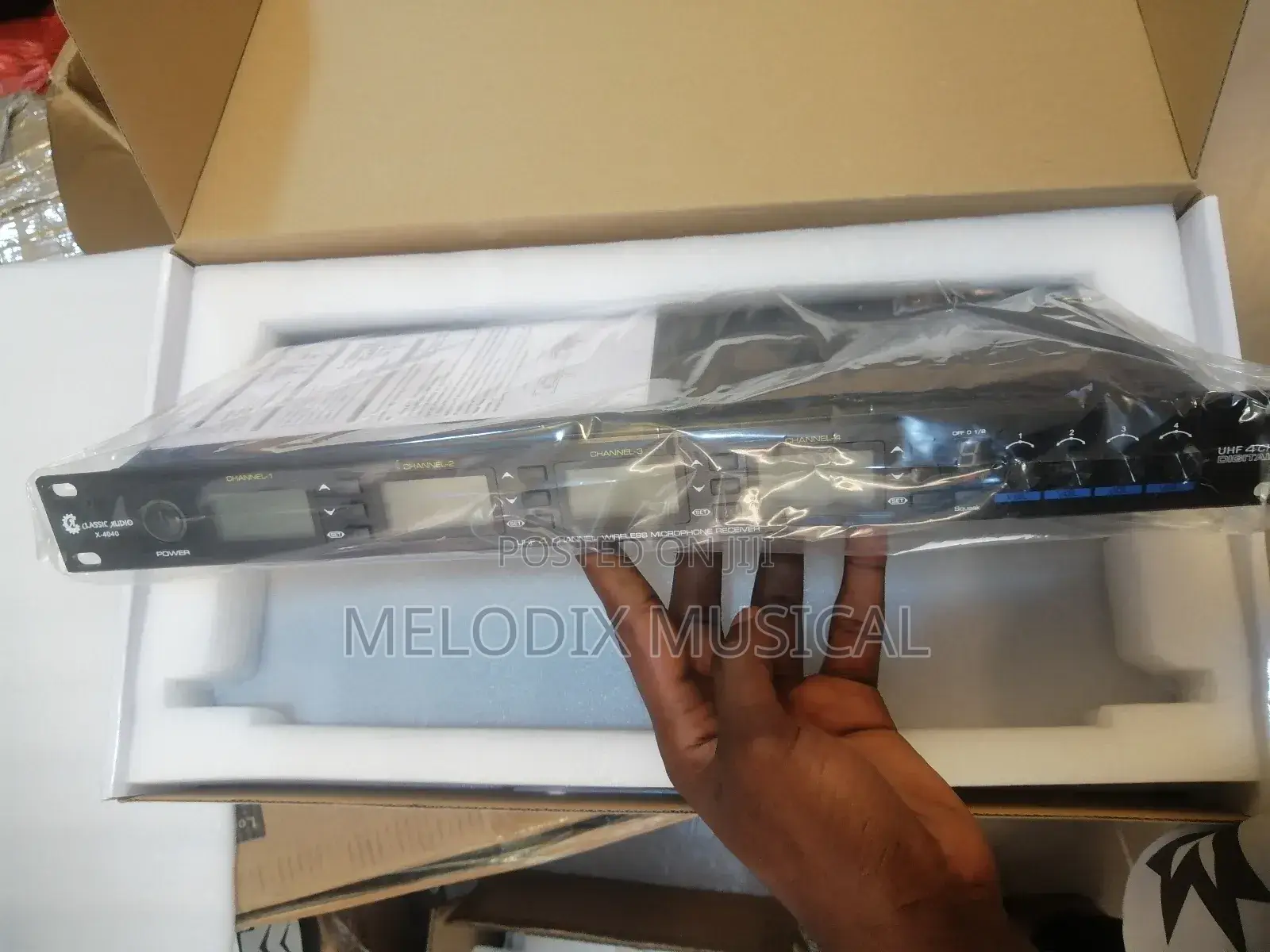 Classic Audio X4040 4 in 1 Professional Wireless Microphone
