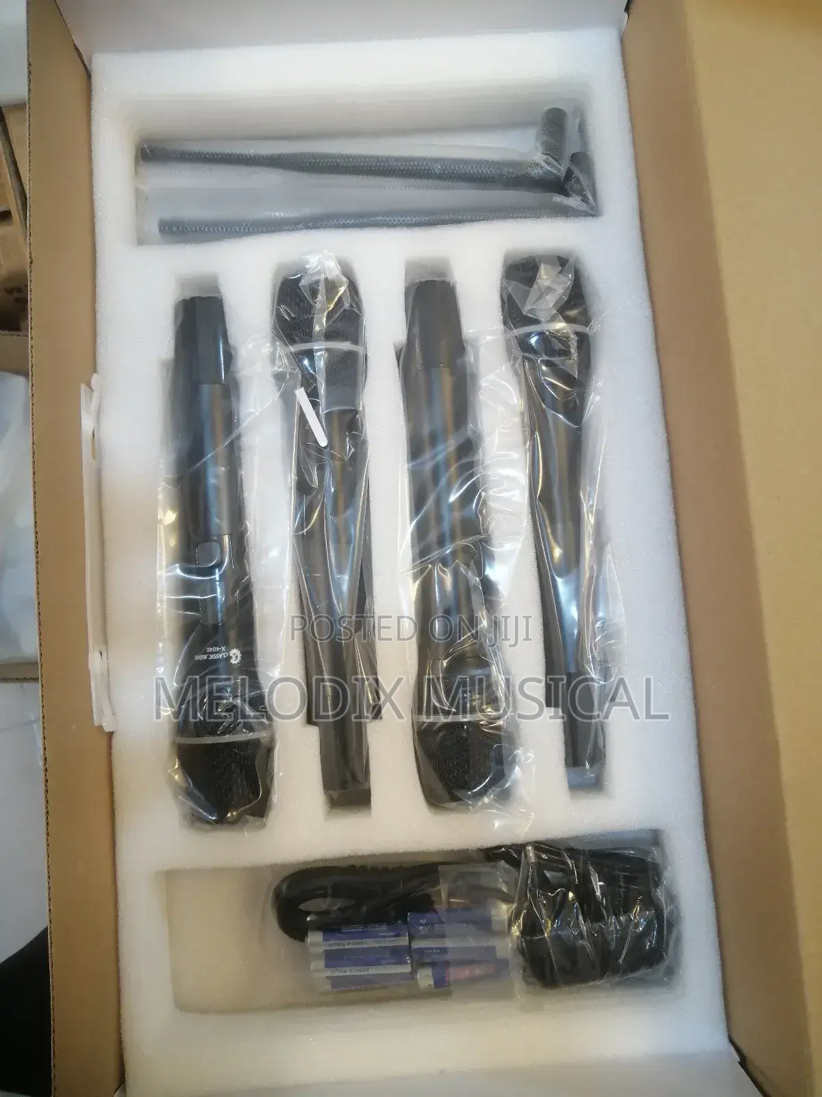 Classic Audio X4040 4 in 1 Professional Wireless Microphone