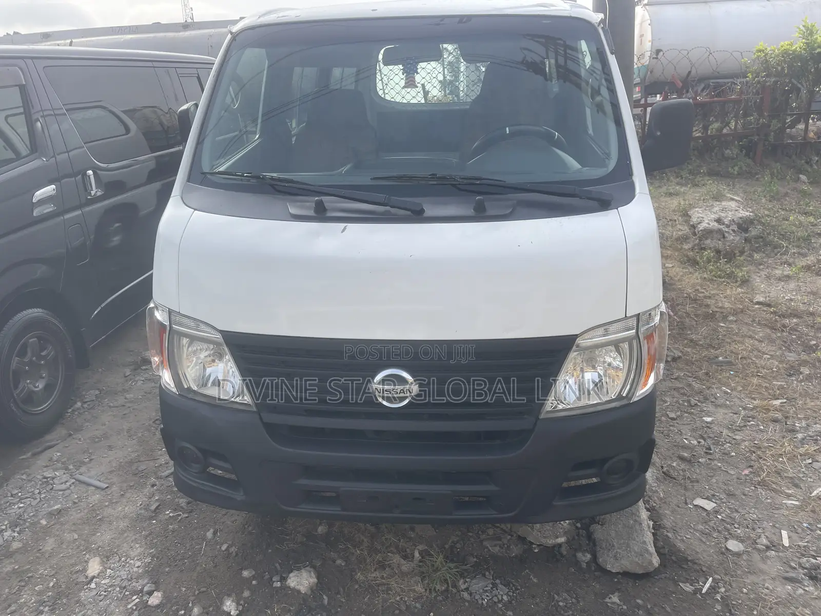 Nissan Caravan (Urvan) 2008 White