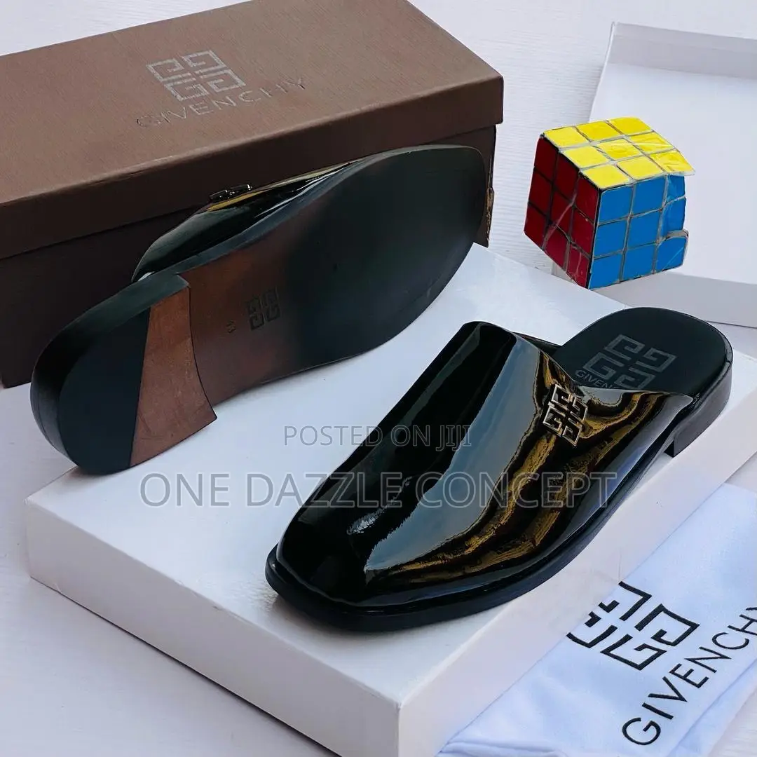 Givenchy Men Half Shoe