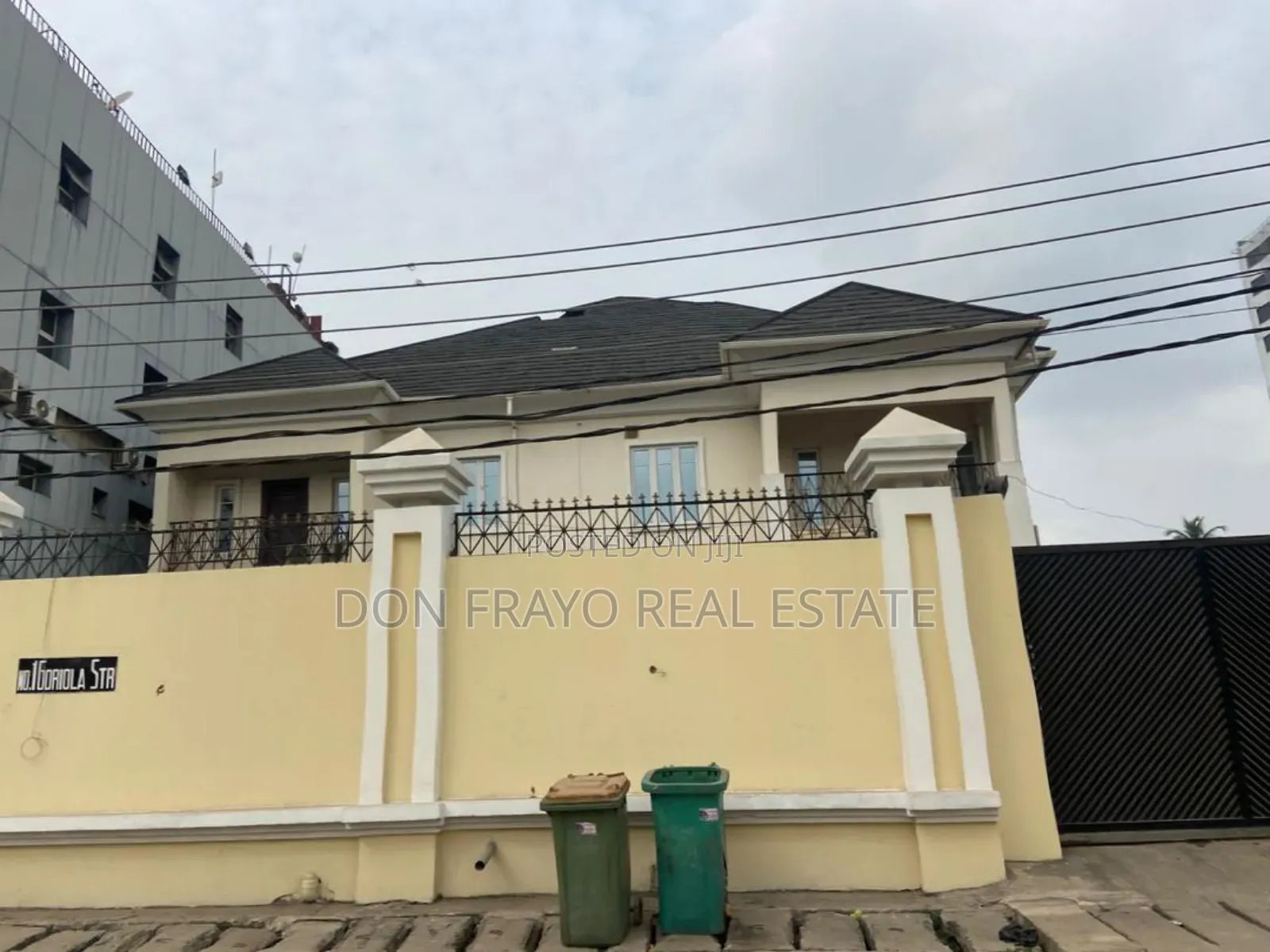 16bdrm Townhouse/Terrace in Off Adeola Odeku, Victoria Island for sale