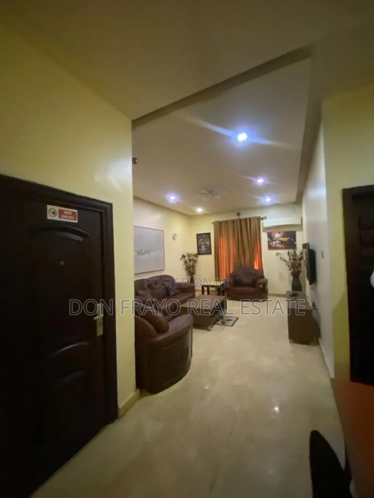 16bdrm Townhouse/Terrace in Off Adeola Odeku, Victoria Island for sale