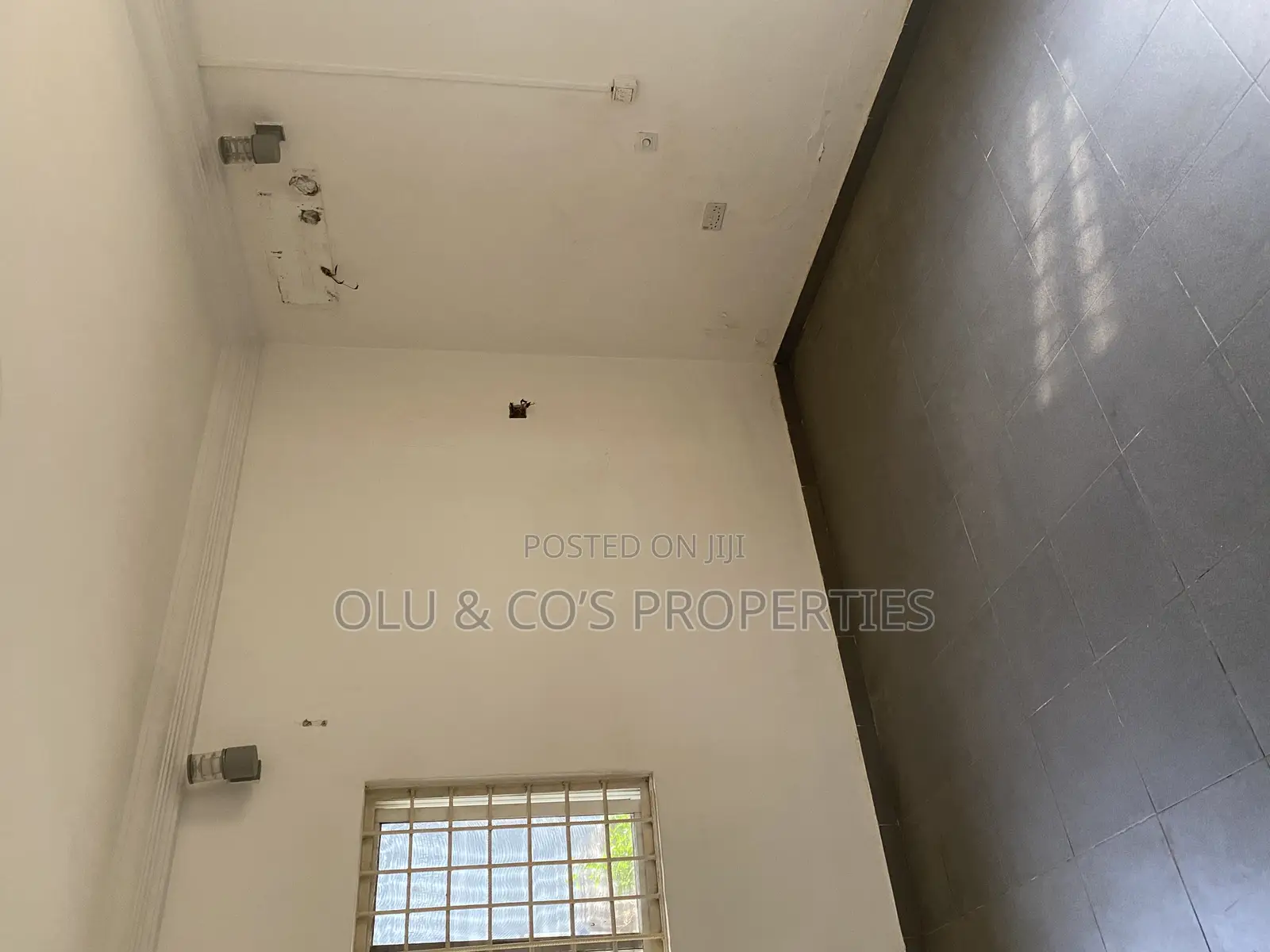 3bdrm Bungalow in Von Garden City, Lugbe District for rent