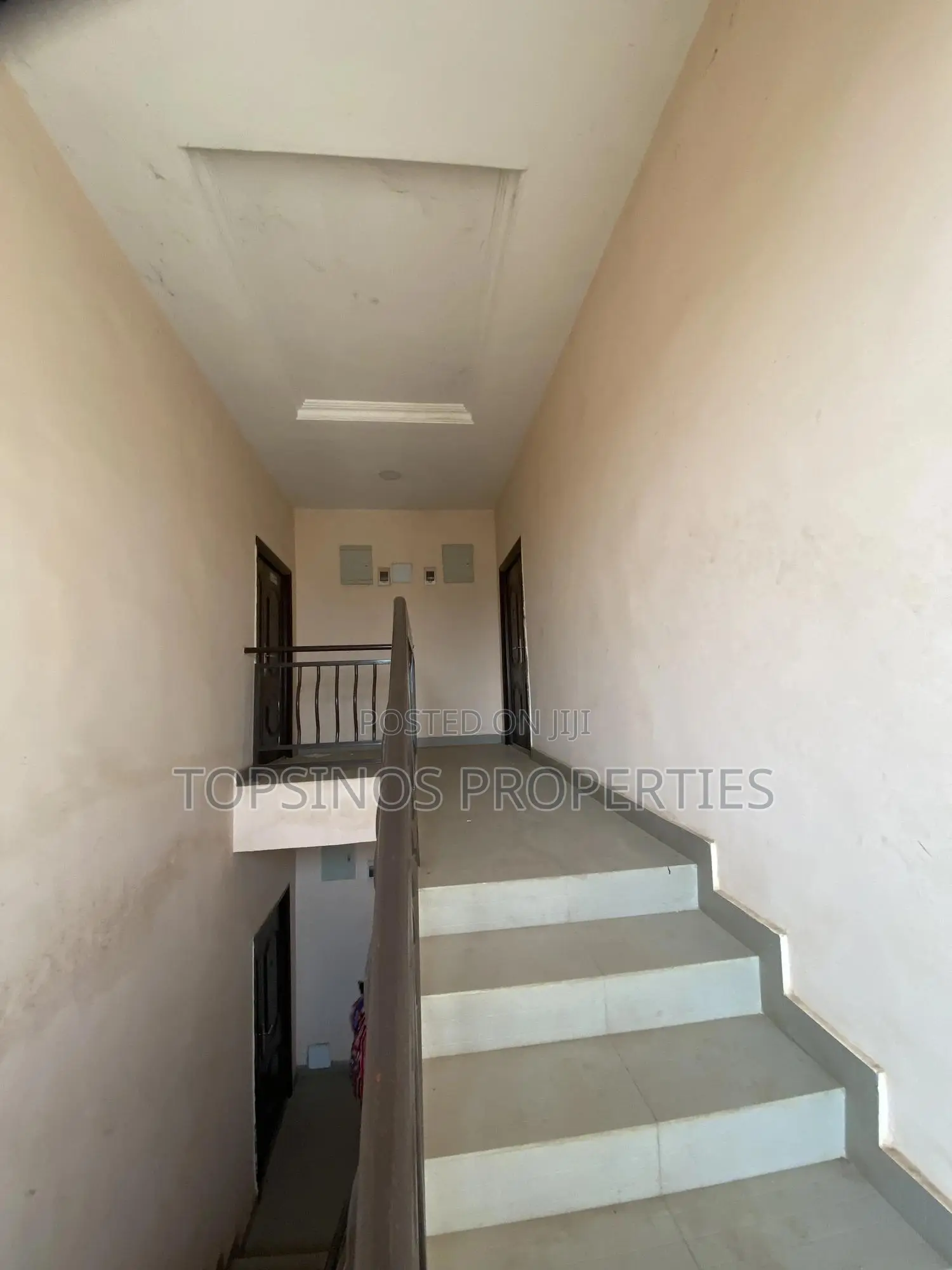 2bdrm Block of Flats in Dawaki for rent