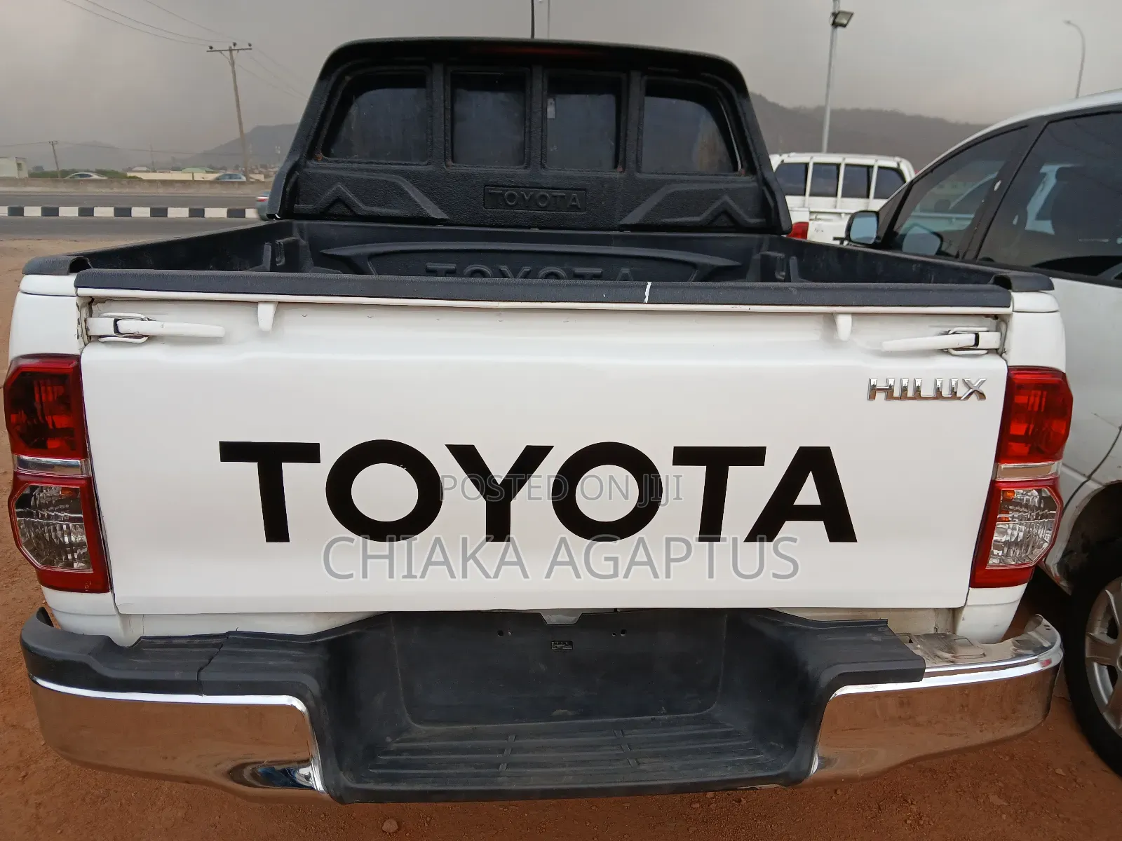 Toyota Hilux 2015 White