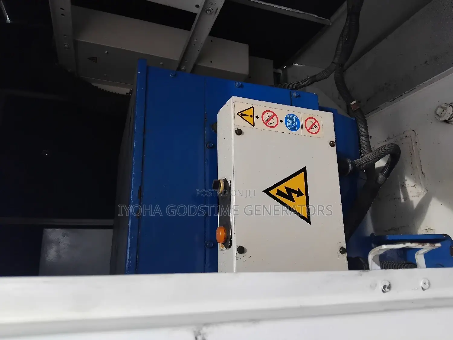 400 Kva Perkins Soundproof Generator
