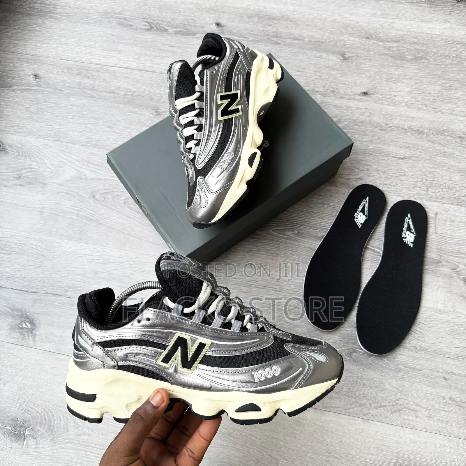 Original New Balance 1000 Sneakers