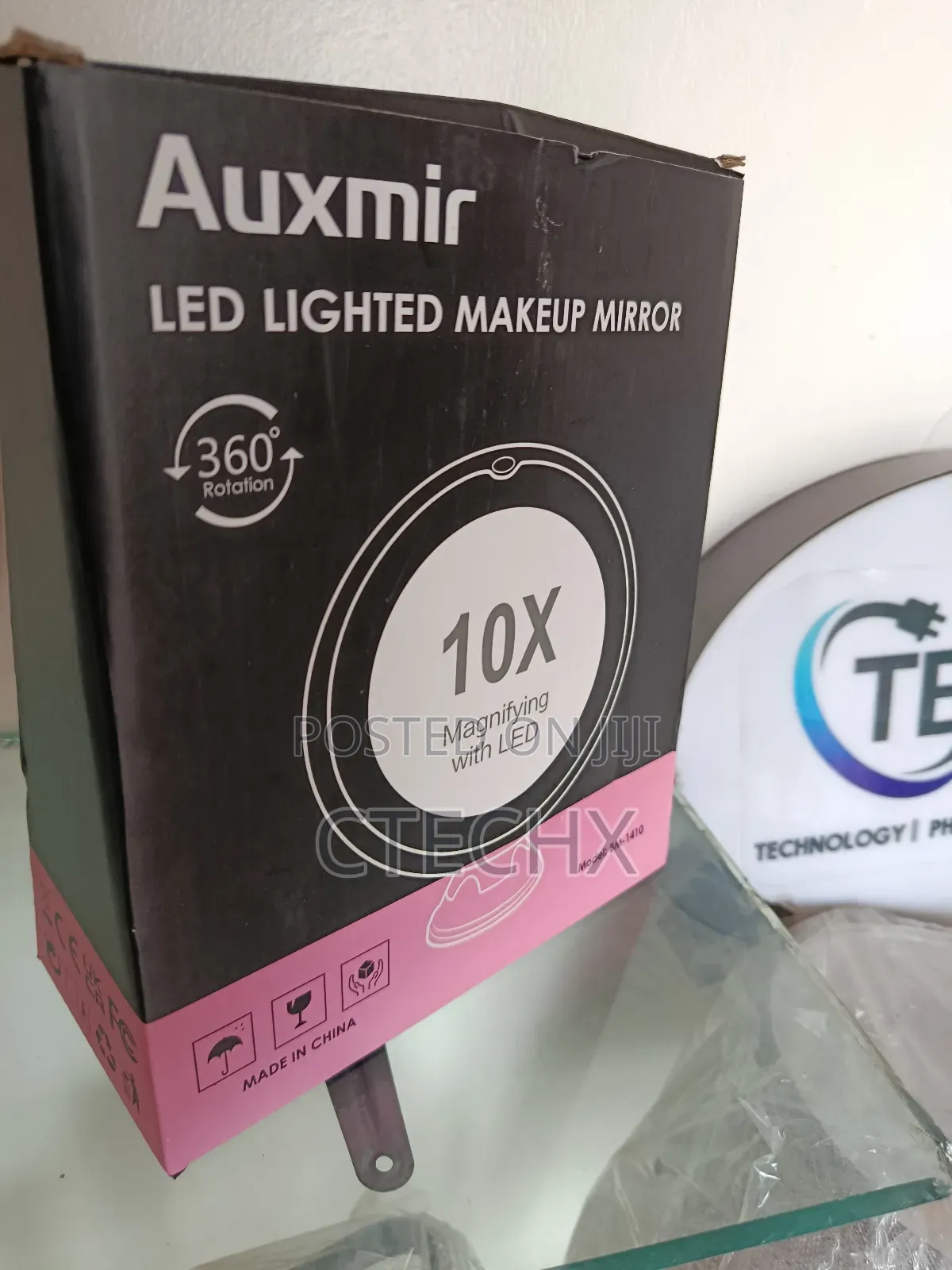 Auxmir 10x Magnifying Mirror With Light. 360° Rotation