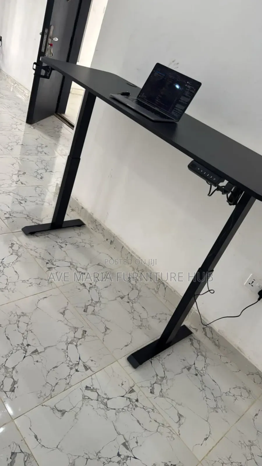 Electric Adjustable Height Desk.