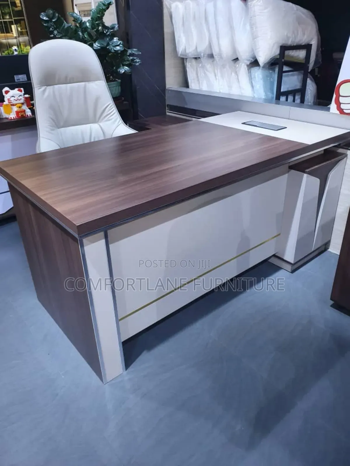 Office Boss Table(1.6 Meters)