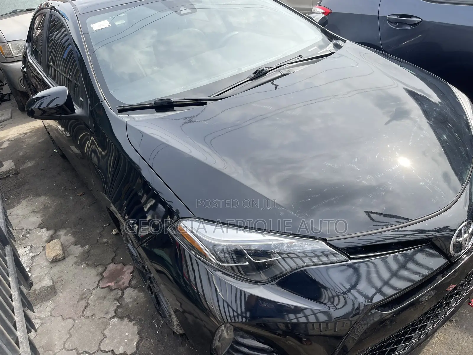 Toyota Corolla LE Eco (1.8L 4cyl 2A) 2019 Black