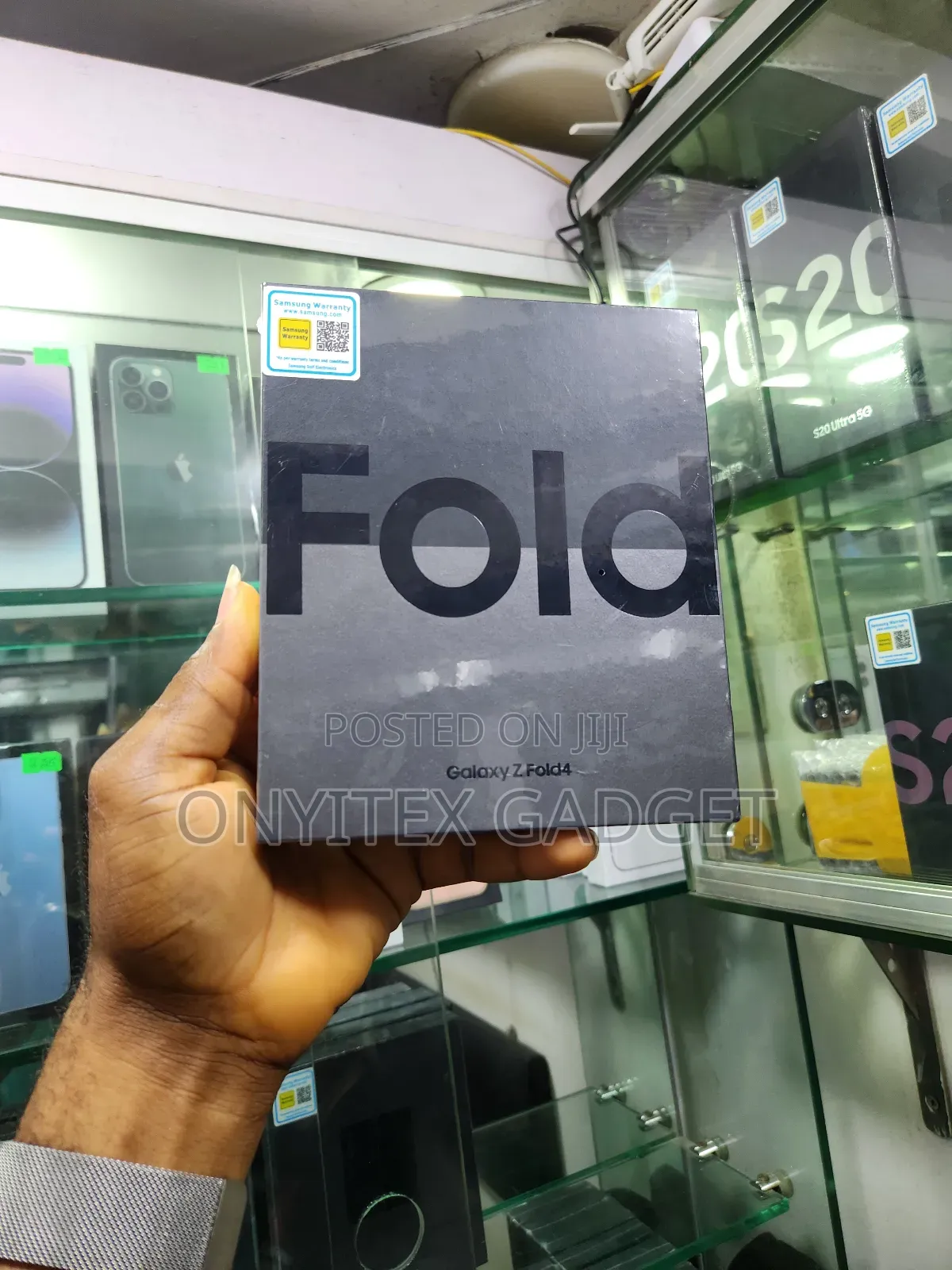 New Samsung Galaxy Z Fold4 512 GB Black