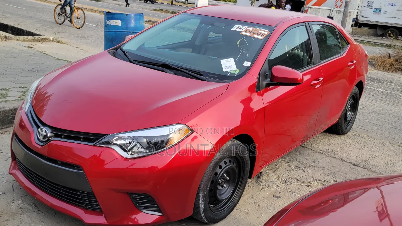 Toyota Corolla LE 4dr Sedan (1.8L 4cyl CVT) 2016 Red