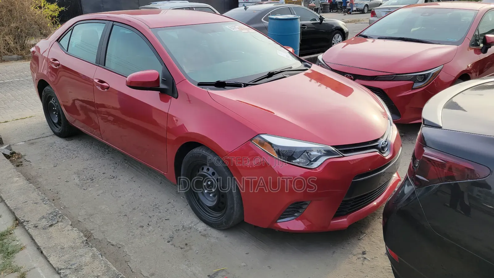 Toyota Corolla LE 4dr Sedan (1.8L 4cyl CVT) 2016 Red