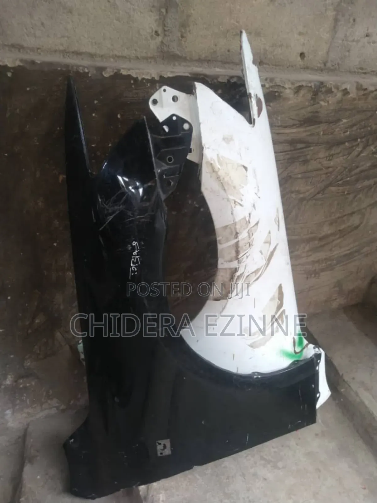 Lexus Is250 2015 Model the Side Fenders