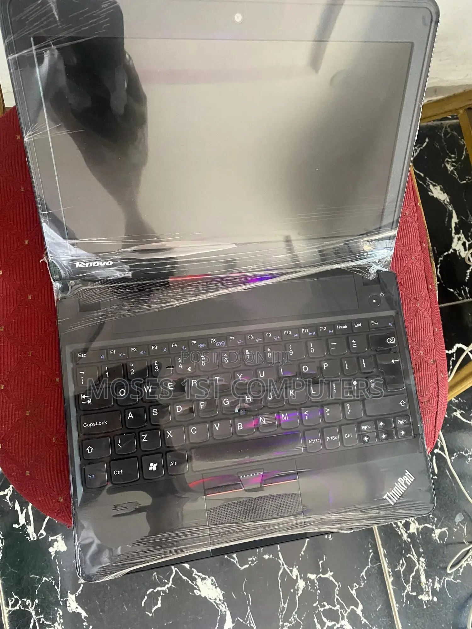 New Laptop Lenovo 4GB Intel HDD 250GB